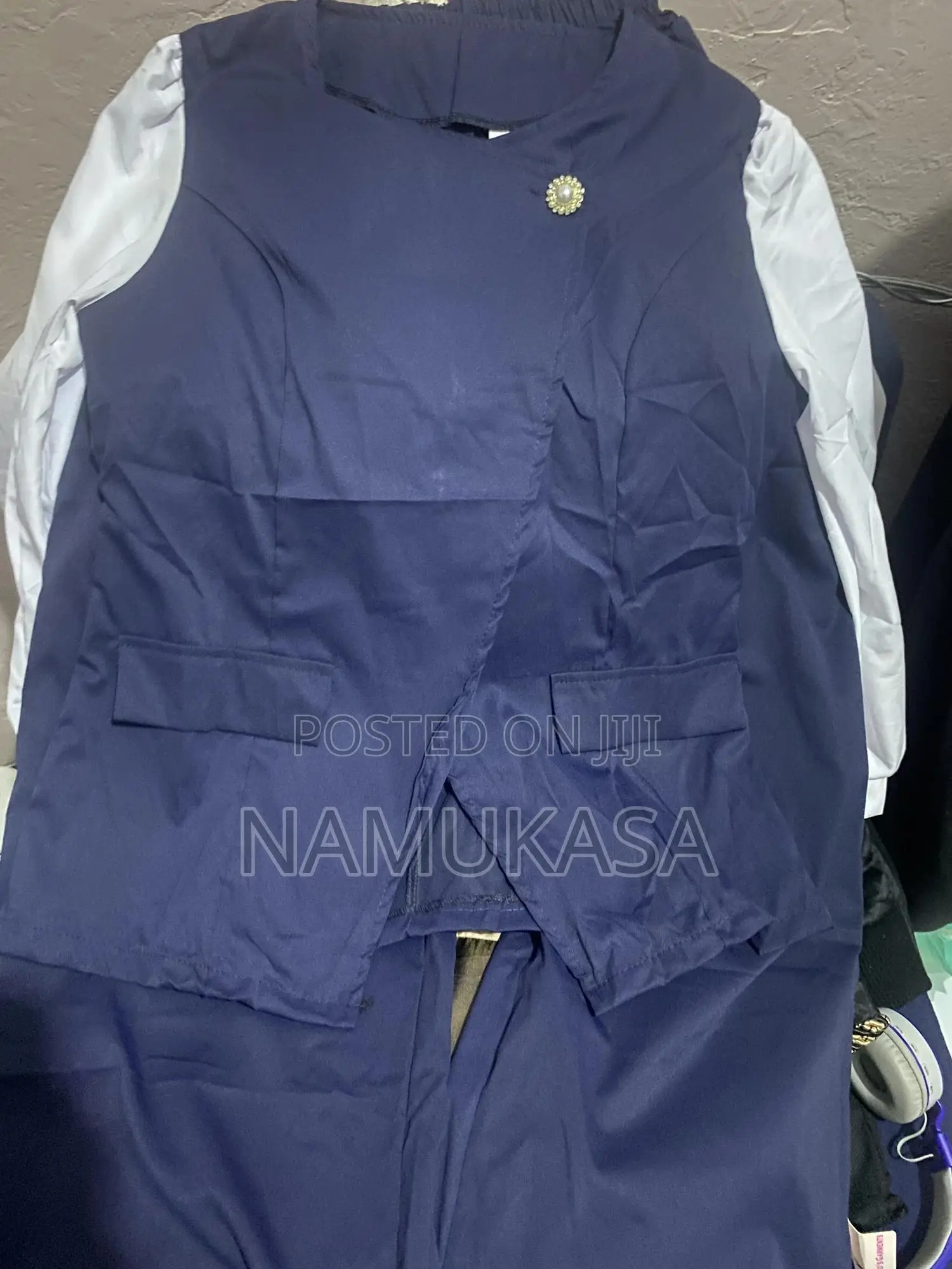 Women Long Sleeved Suit