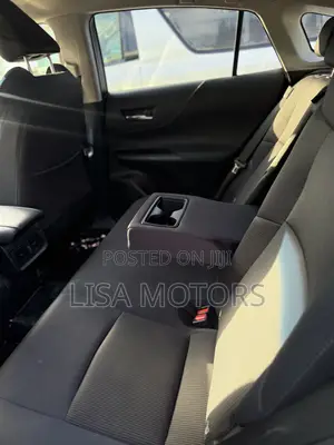 Toyota Harrier 2.0 4WD 2020 White