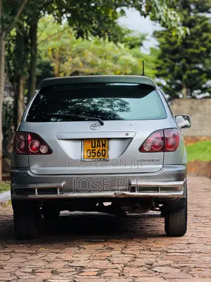 Toyota Harrier 2.2 16V 2002 Silver
