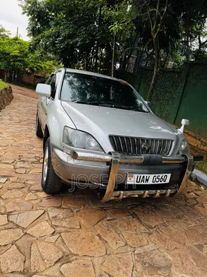 Toyota Harrier 2.2 16V 2002 Silver