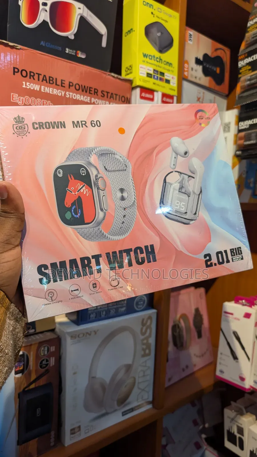 Crown Mr 60 Smartwatch With Ultra Pods