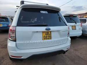 Subaru Forester 2009 White
