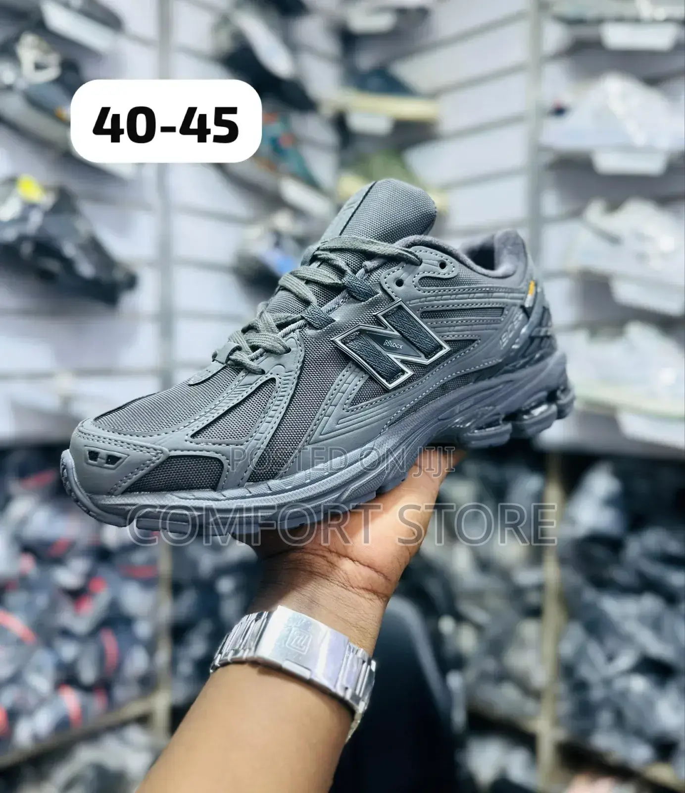 Mesh Anti Slip Hiking Sneakers in New Balance