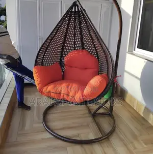 Hanging Egg Chair! Comes With Thick Orange