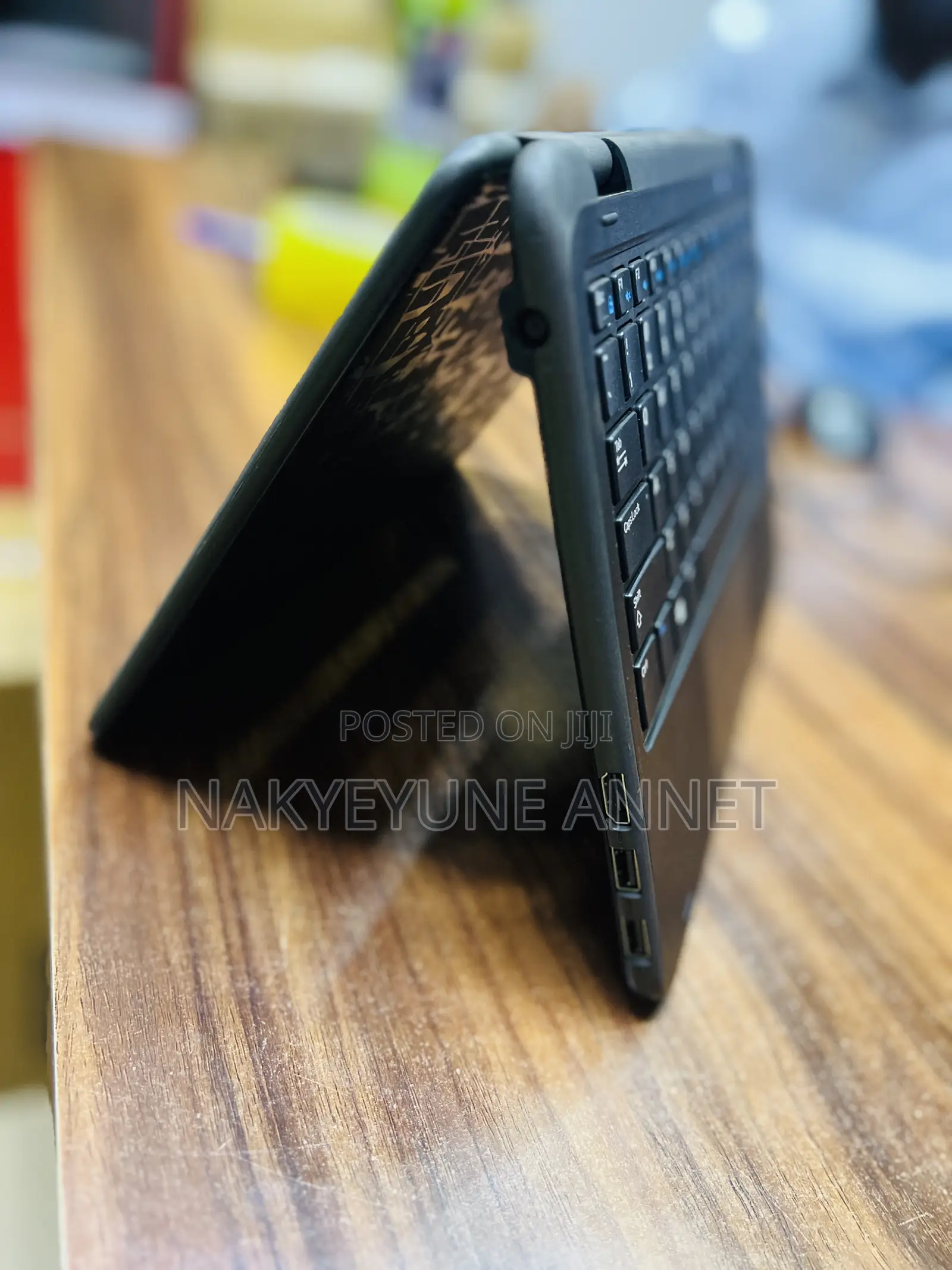 Laptop Dell Latitude 11 3190 4GB Intel Pentium SSD 128GB