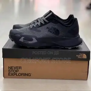 Comfortable Soft Lining Zipper Cow Leather Sneakers