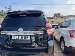 Toyota Land Cruiser Prado 2015 Black