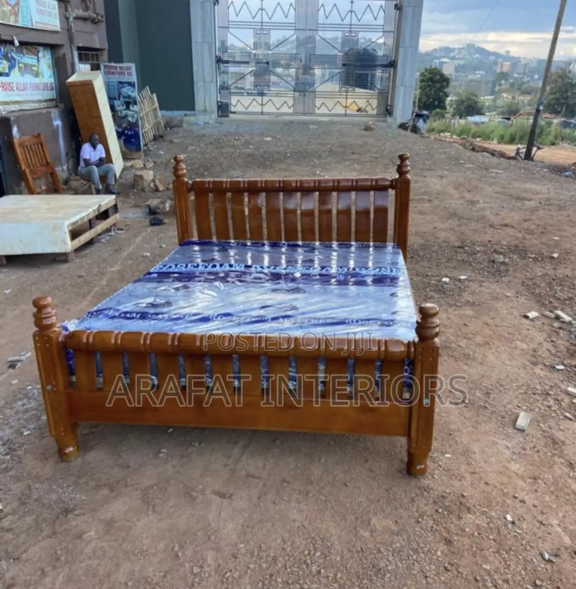 5by6 Classic Wooden Double Bed
