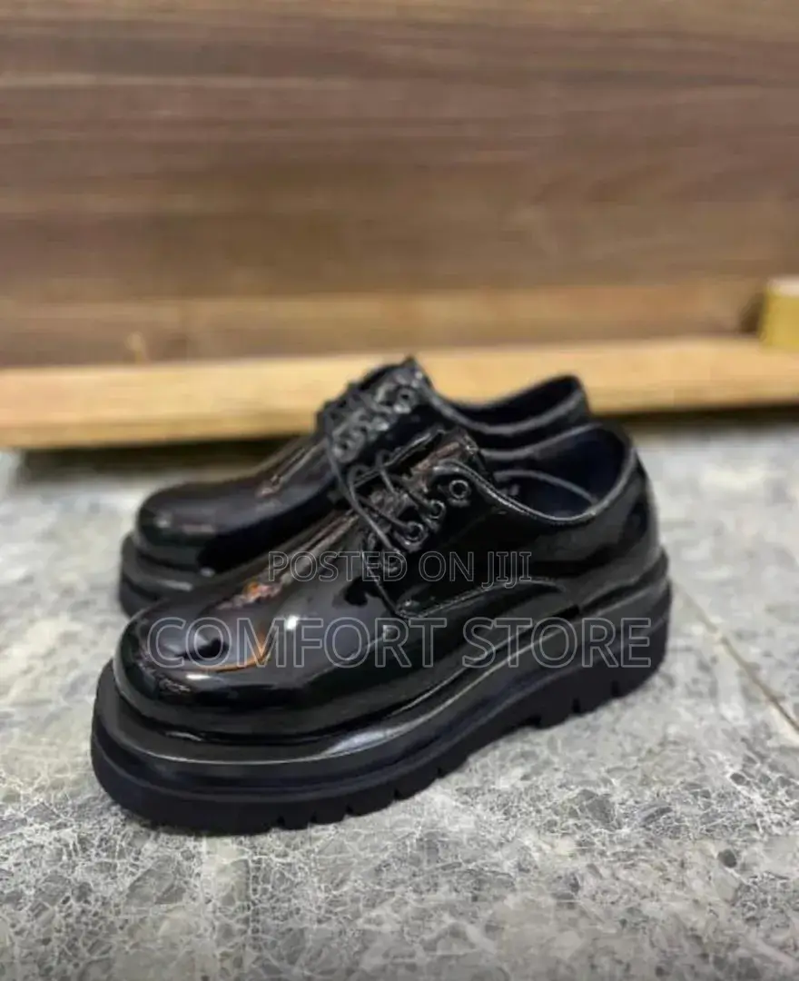 Shinny High Soles Shoes for Students