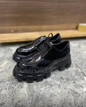 Shinny High Soles Shoes for Students