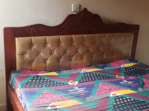 6x6 Bed Looking New