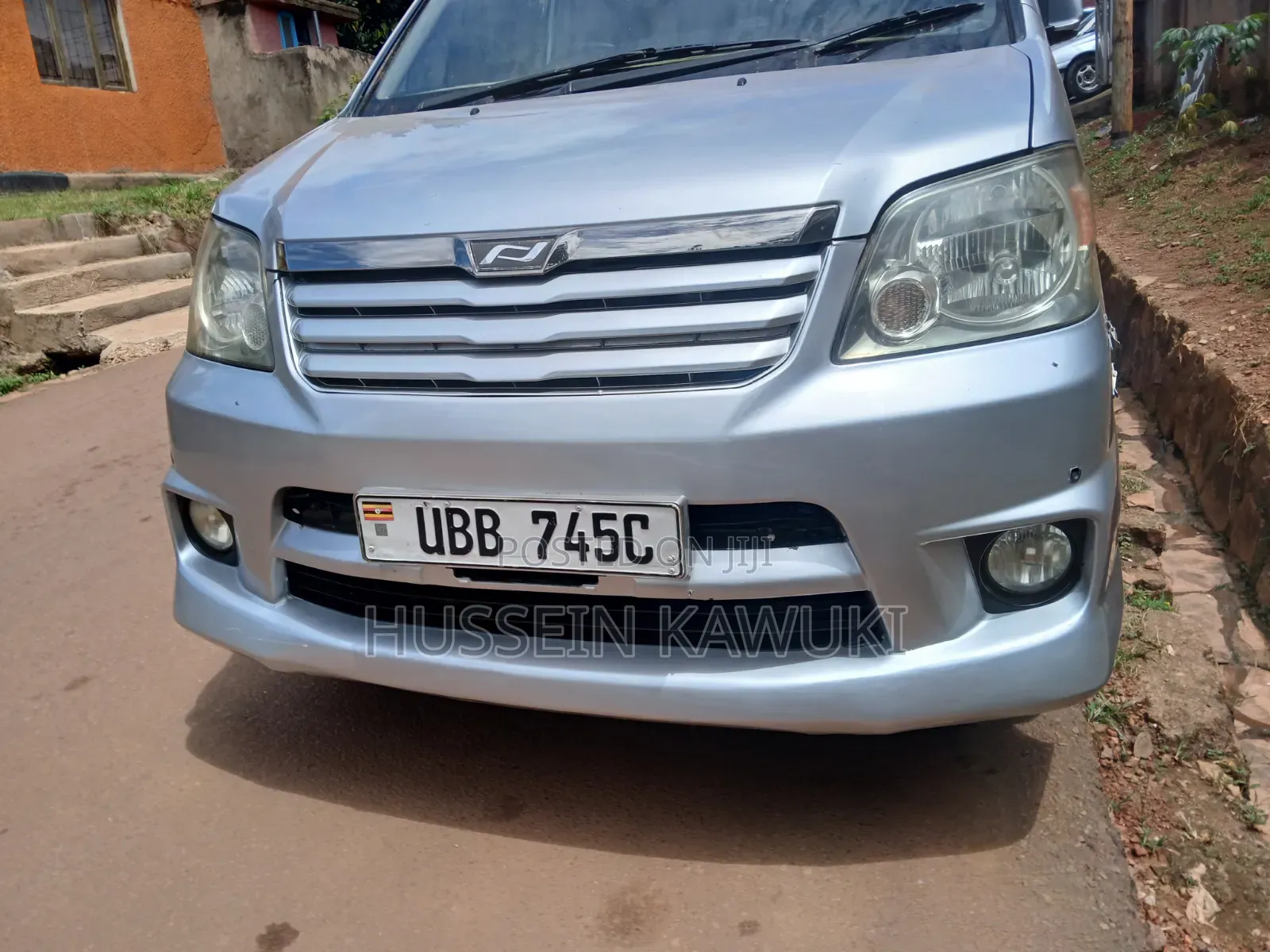 Toyota Noah 2007 Silver