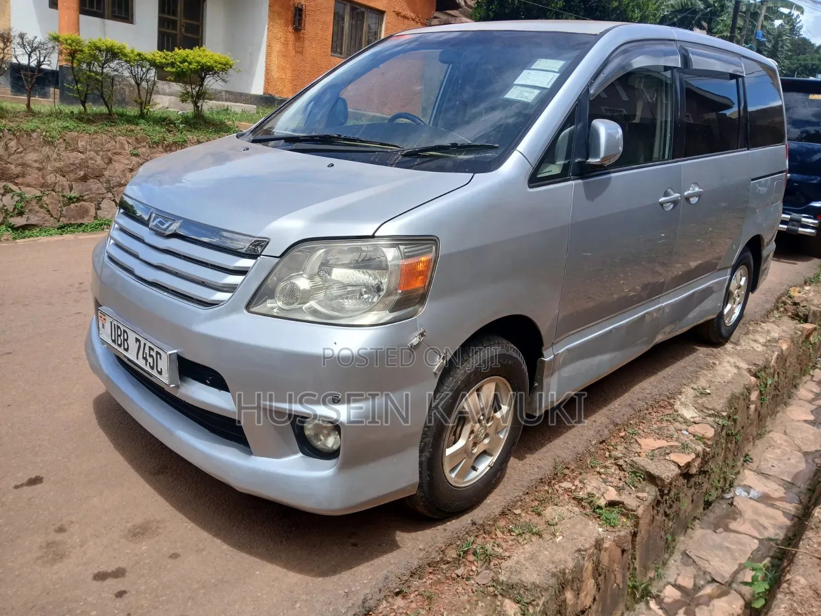 Toyota Noah 2007 Silver