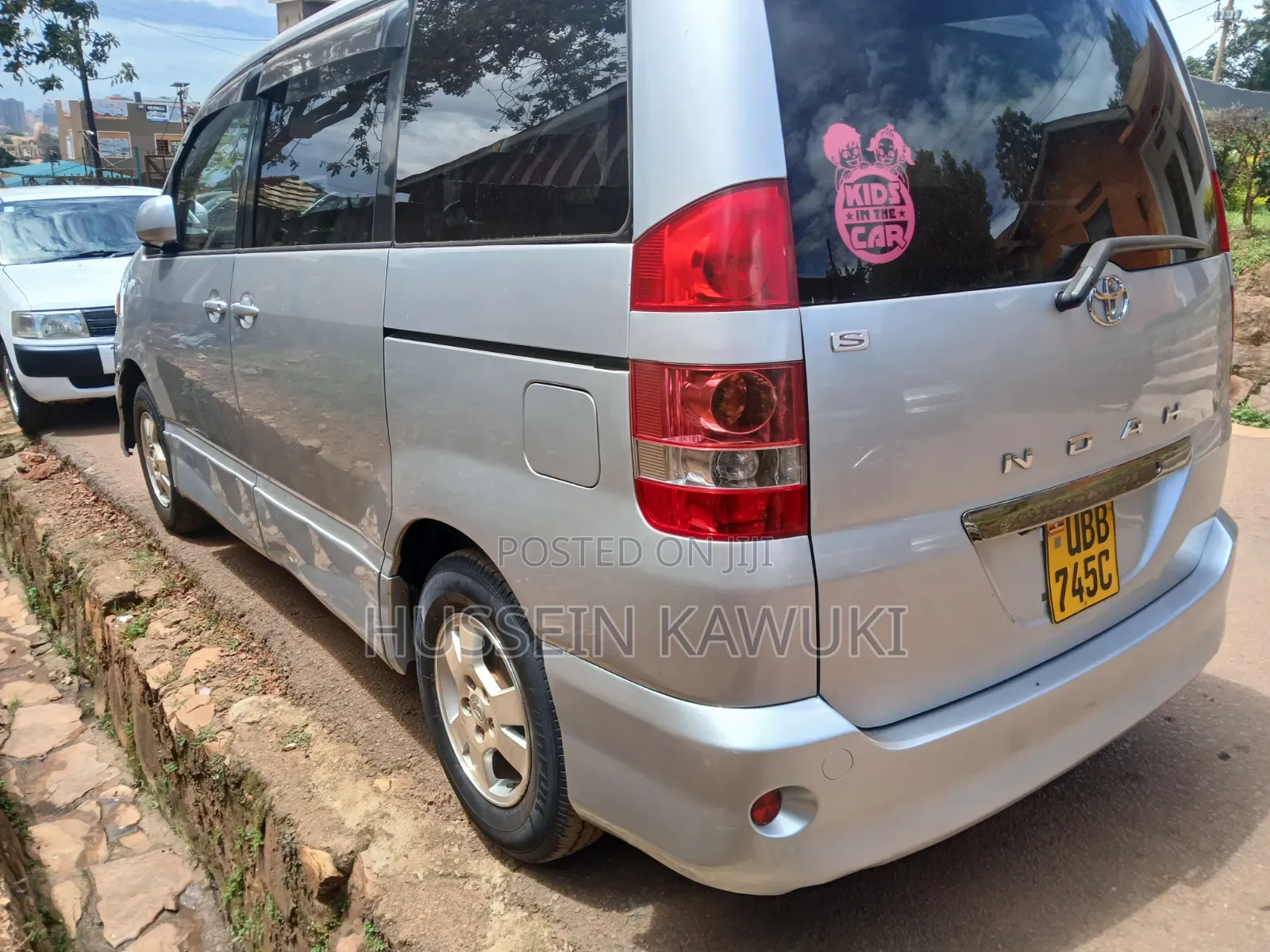 Toyota Noah 2007 Silver