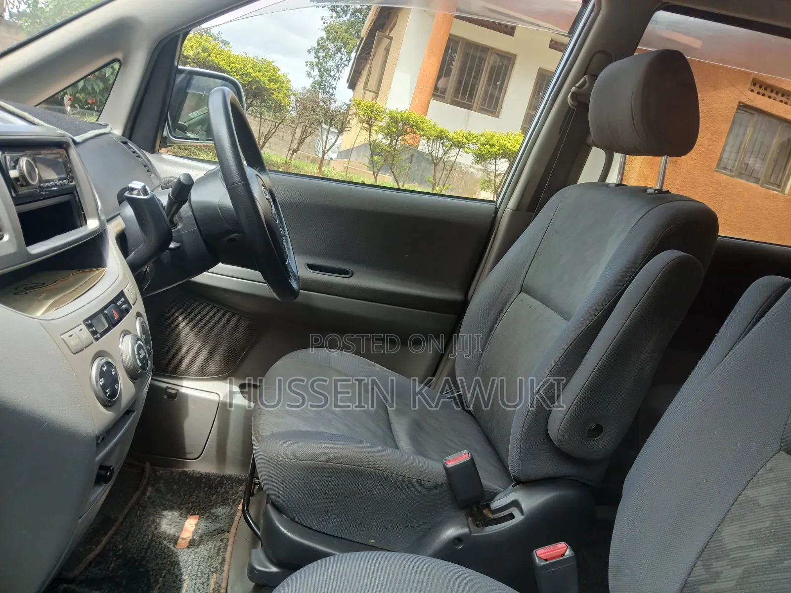 Toyota Noah 2007 Silver