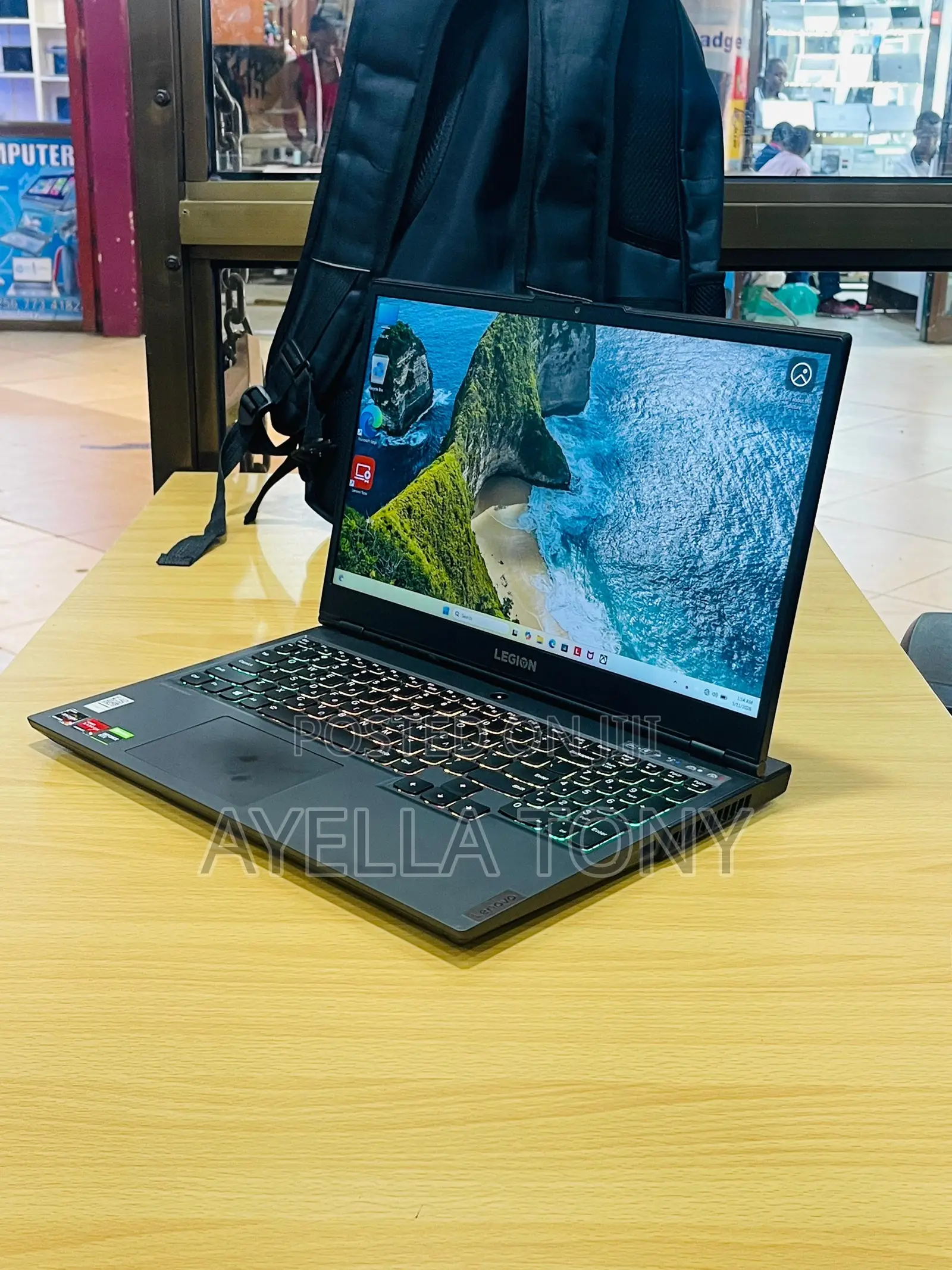 New Laptop Lenovo Legion 5 16GB AMD Ryzen 7 SSD 512GB