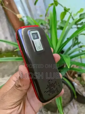 Nokia 5132 XpressMusic Red
