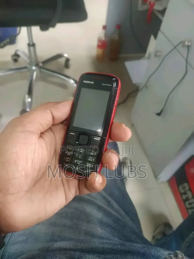 Nokia 5132 XpressMusic Red