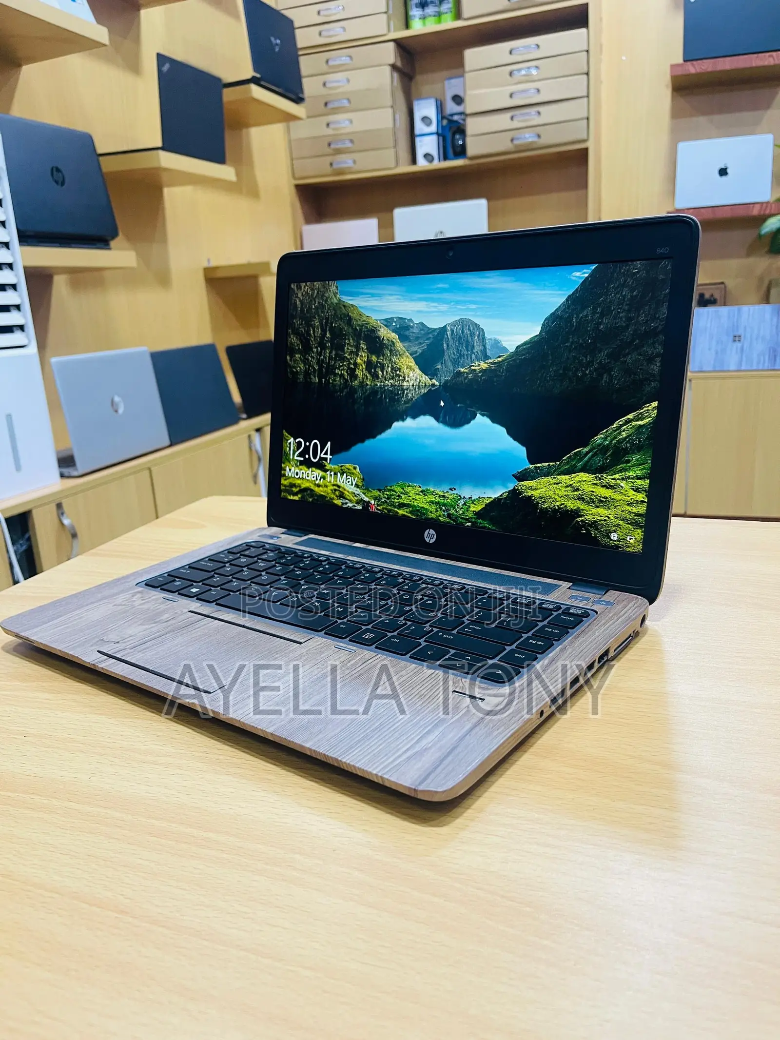 New Laptop HP EliteBook 840 G2 8GB Intel Core i5 SSD 256GB