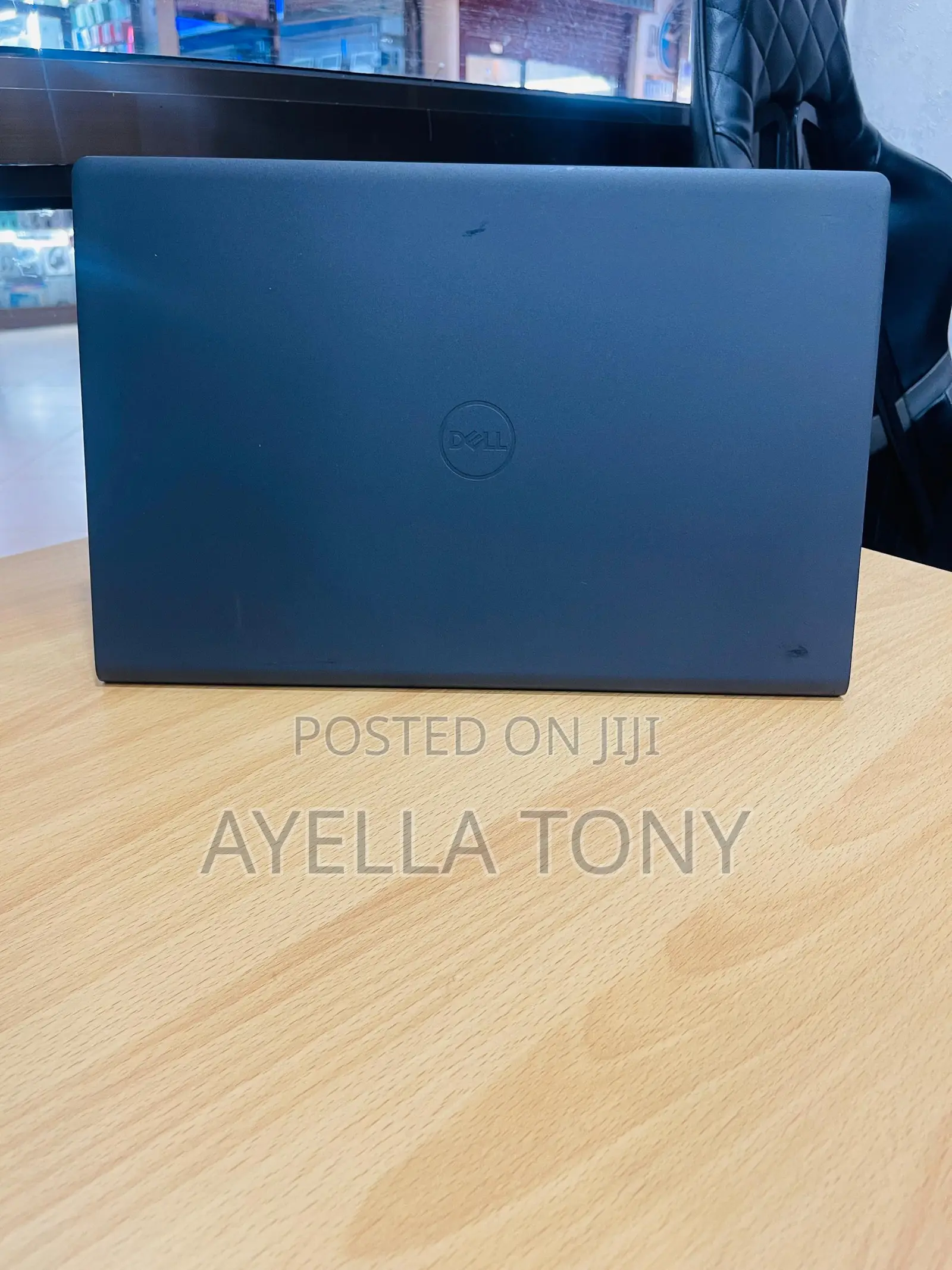New Laptop Dell Inspiron 15 8GB Intel Core i5 SSD 512GB
