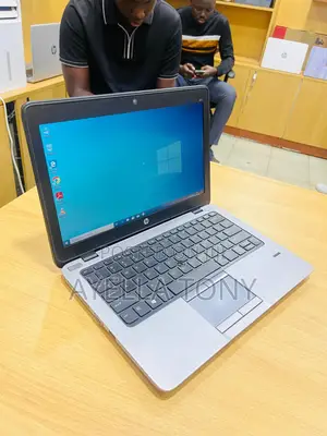 New Laptop HP EliteBook 820 G2 8GB Intel Core i5 SSD 256GB