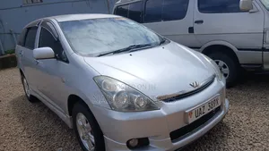 Toyota Wish 2007 Silver