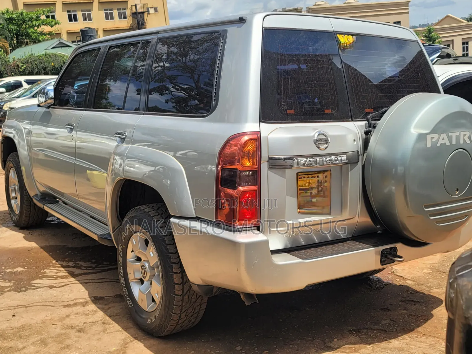 Nissan Patrol 2017 Silver