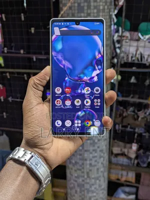 Sharp Aquos R8s pro 256 GB White