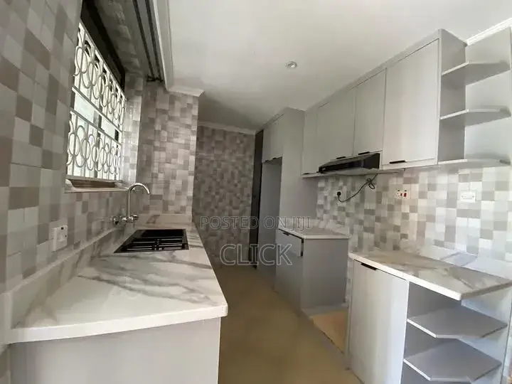 2bdrm Apartment in Makindye for rent