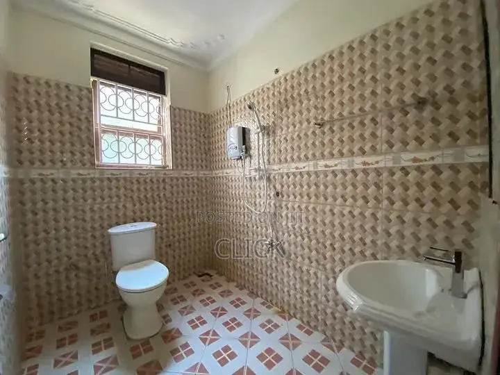 2bdrm Apartment in Makindye for rent
