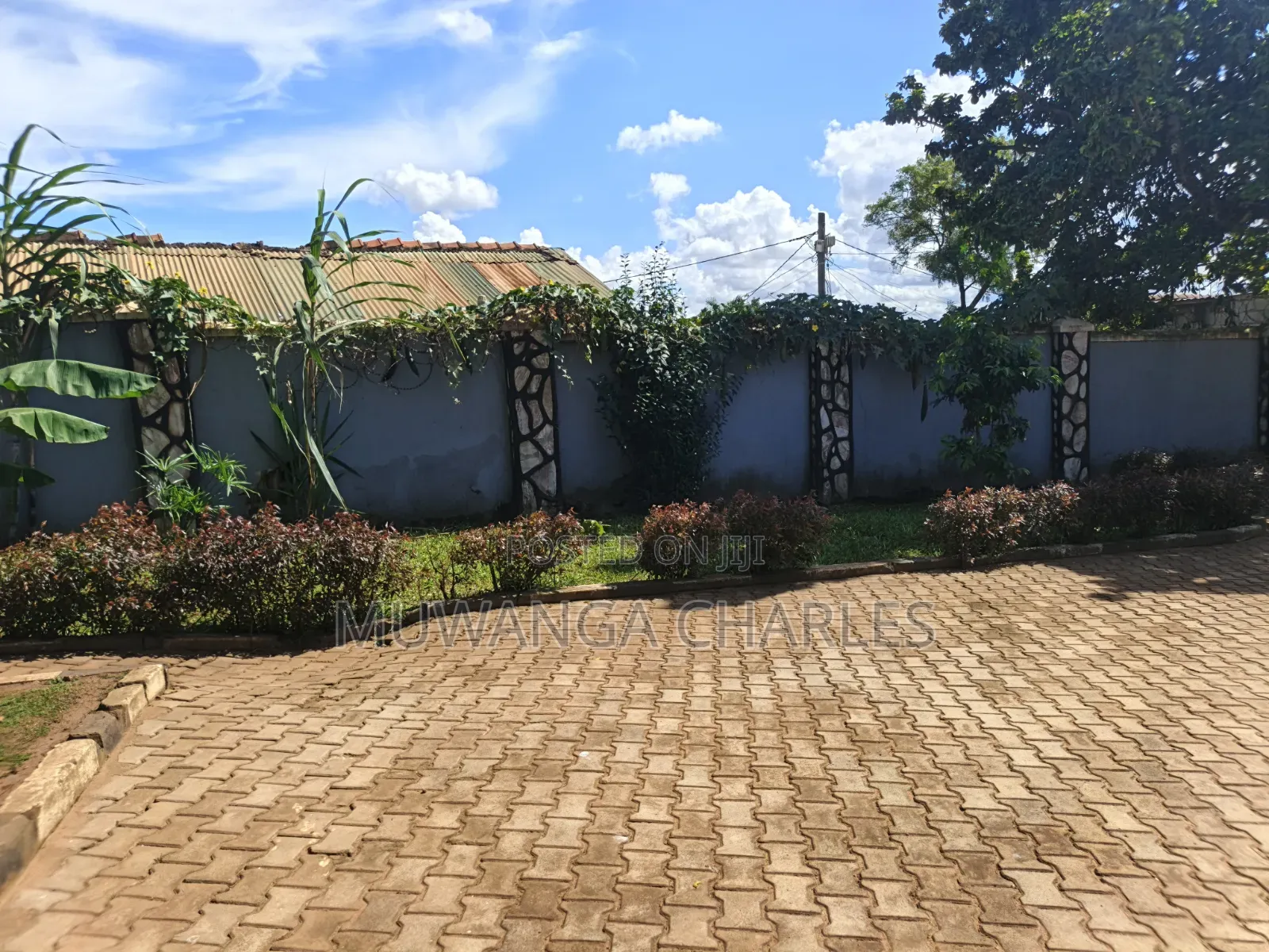 3bdrm Bungalow in Fs Properties Ltd, Nakawa for sale