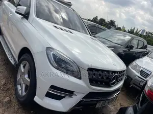 Mercedes-Benz M Class 2015 White