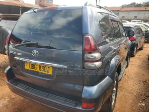 Toyota Land Cruiser Prado 2007 Gray