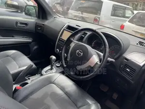 Nissan X-Trail 2010 Black