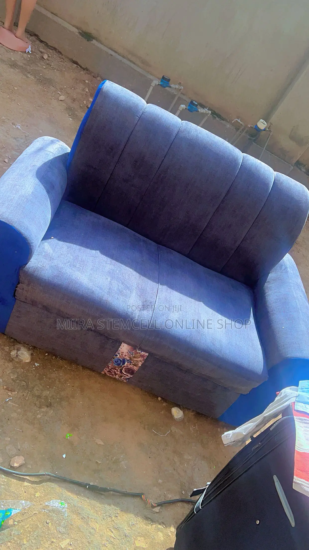 Classy 2 Seater Sofa Chair