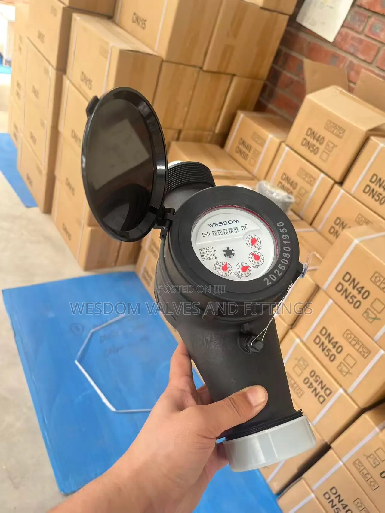 2" (Dn50) Threaded Water Meter LXSG Pn16 | in Stock