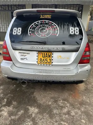 Subaru Forester SF 2.5 L 2002 Silver