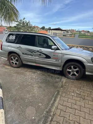 Subaru Forester SF 2.5 L 2002 Silver