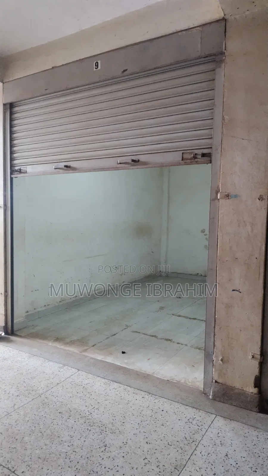 Room for Rent ,Central Division for Rent