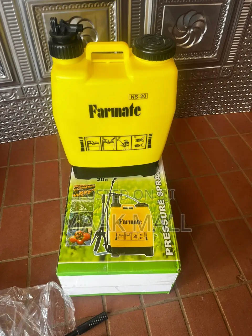 Manual Pressure Sprayer Watering Machine/Bomba