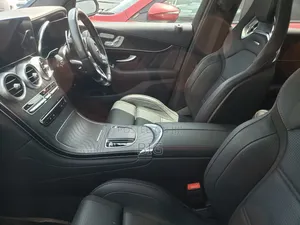 Mercedes-Benz GLC-Class 2021 Black