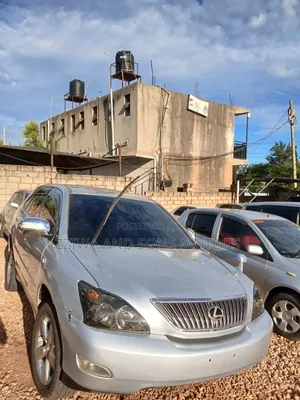 Toyota Harrier 2.0 4WD 2014 Silver