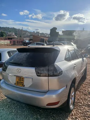 Toyota Harrier 2.0 4WD 2014 Silver