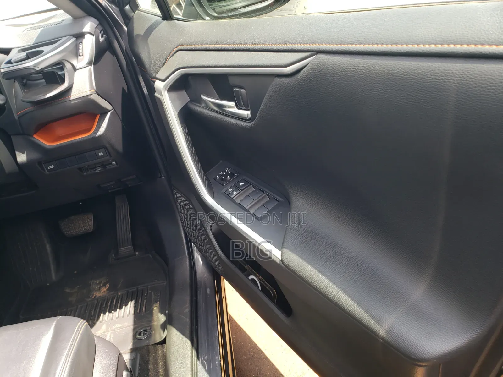 Toyota RAV4 Adventure AWD 2020 Green