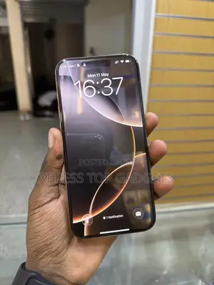 Apple iPhone 16 Pro Max 256 GB Gold