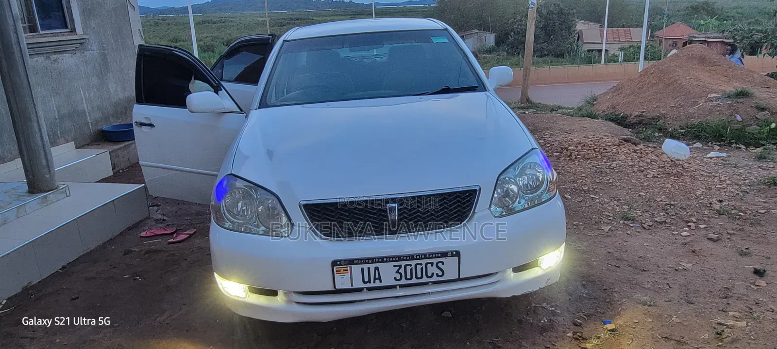 Toyota Mark II 2.0 RWD 2001 White