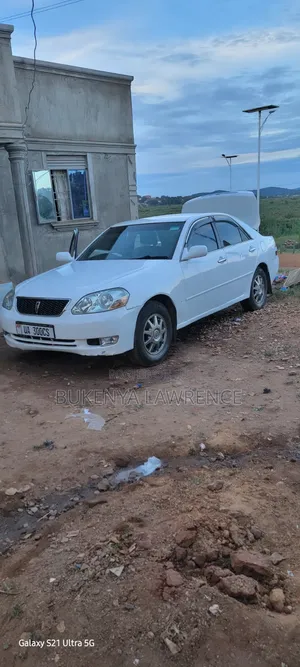 Toyota Mark II 2.0 RWD 2001 White
