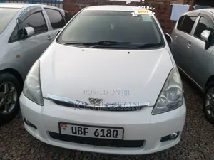 Toyota Wish 2005 White