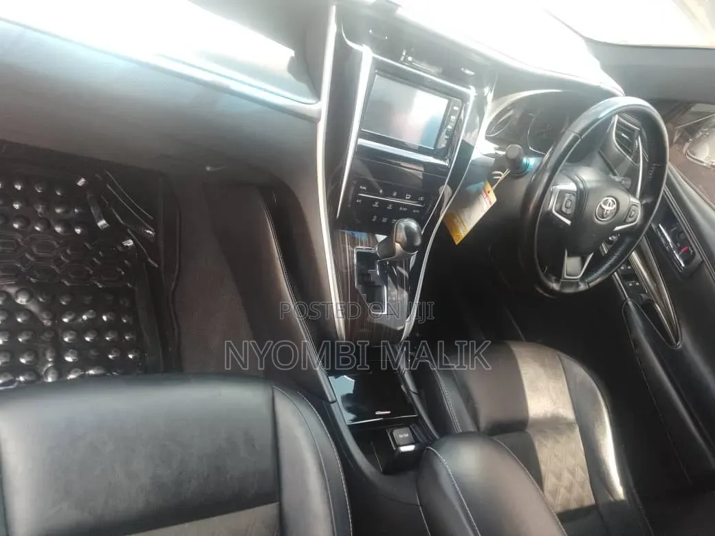 Toyota Harrier 2017 White