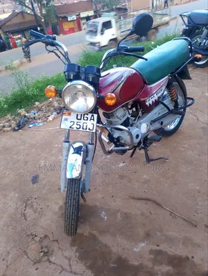 Bajaj Boxer 100 2024 Red